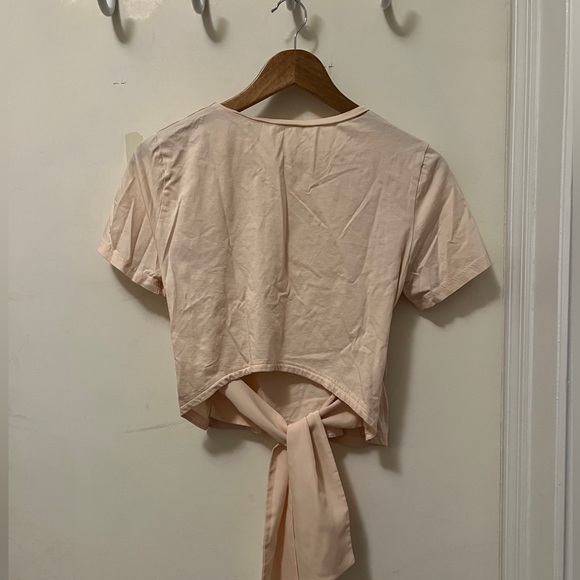 Club Monaco Tie back T-shirt - Picture 2 of 3